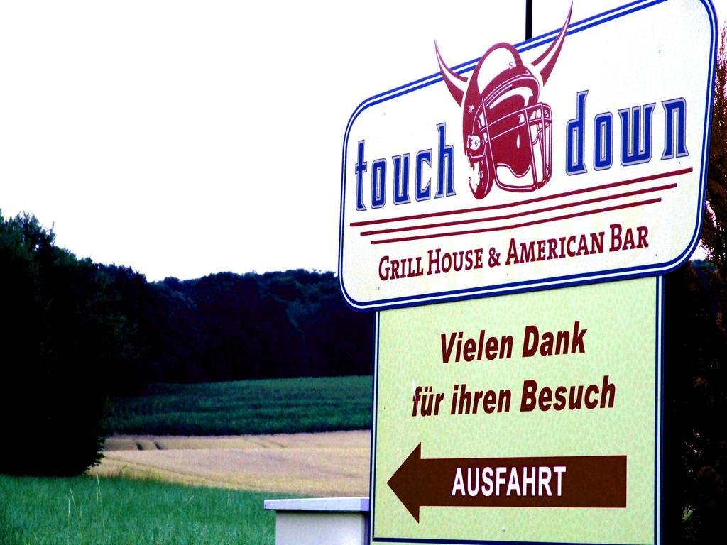 Touch Down Motel Lohmar Exteriér fotografie